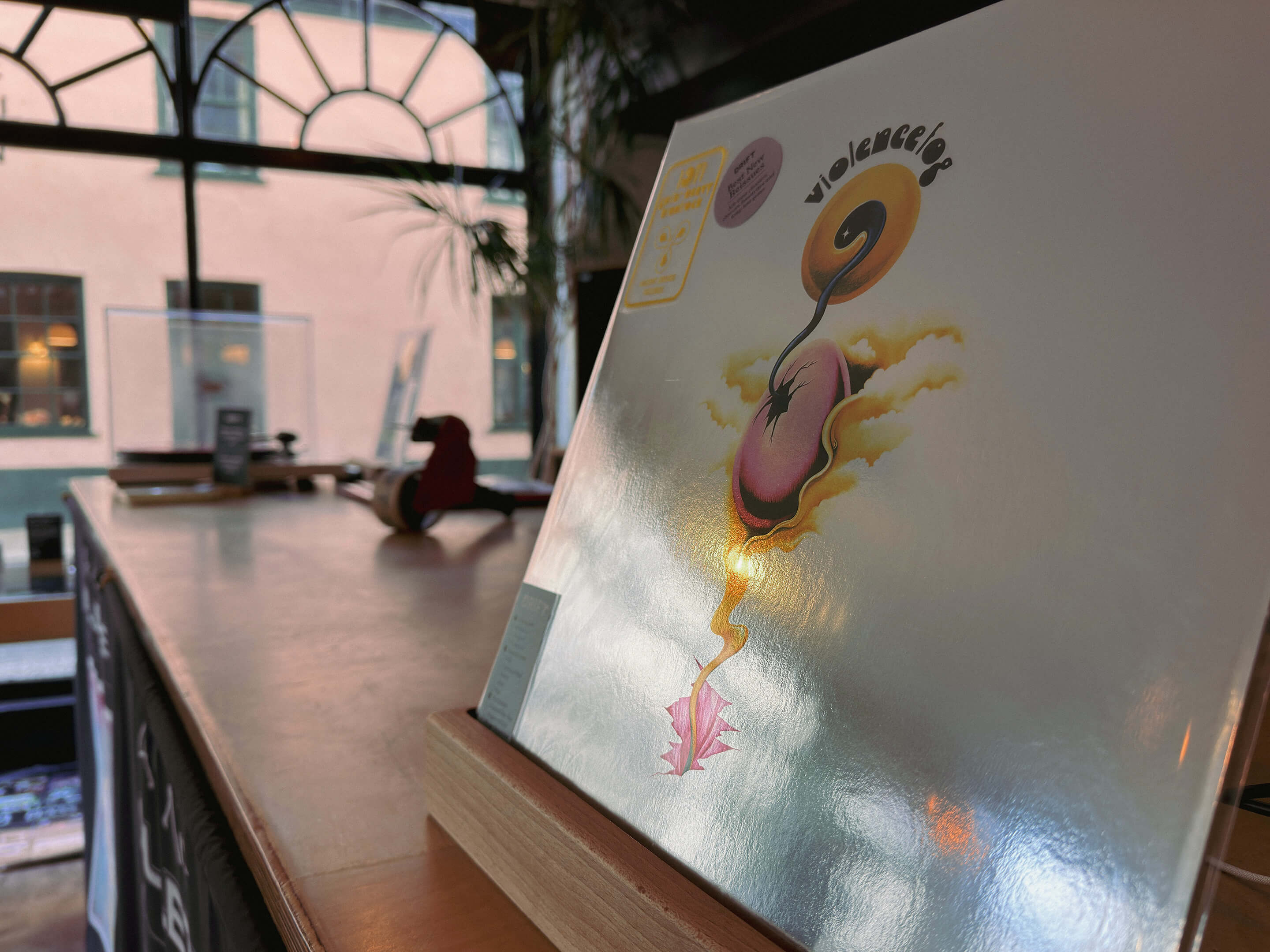 Pulp, Violence Fog, Field Music, Super Furry Animals, Gaspar Lawal, Muddy Waters, Howlin’ Wolf, Yusef Lateef, Hank Mobley and Belly.